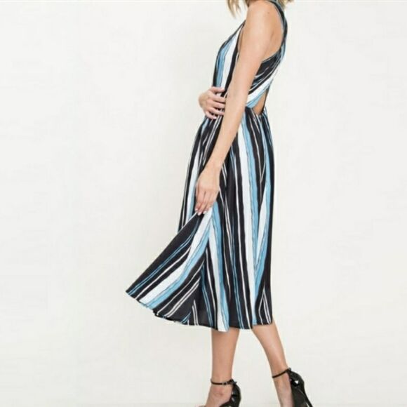L'ATISTE Multi Striped Cutout Criss-cross A-Line Woven V-neck Sleeveless Dress - Picture 16 of 16